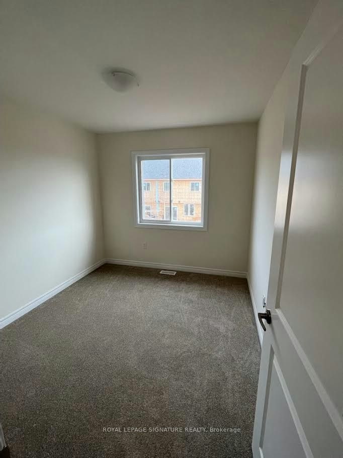 175 Sonoma Lane, Hamilton, ON, L8E 0J9 2