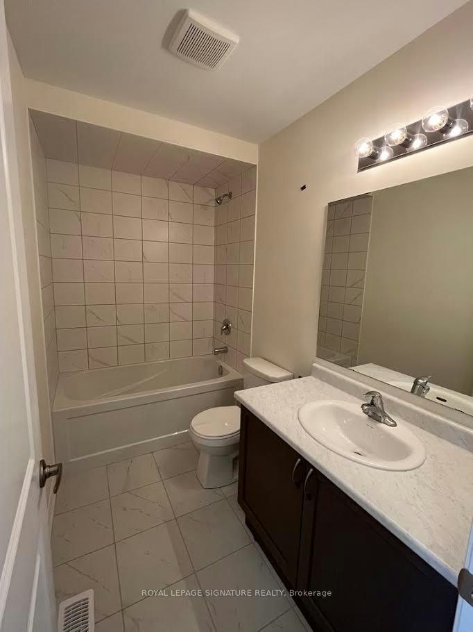 175 Sonoma Lane, Hamilton, ON, L8E 0J9 1