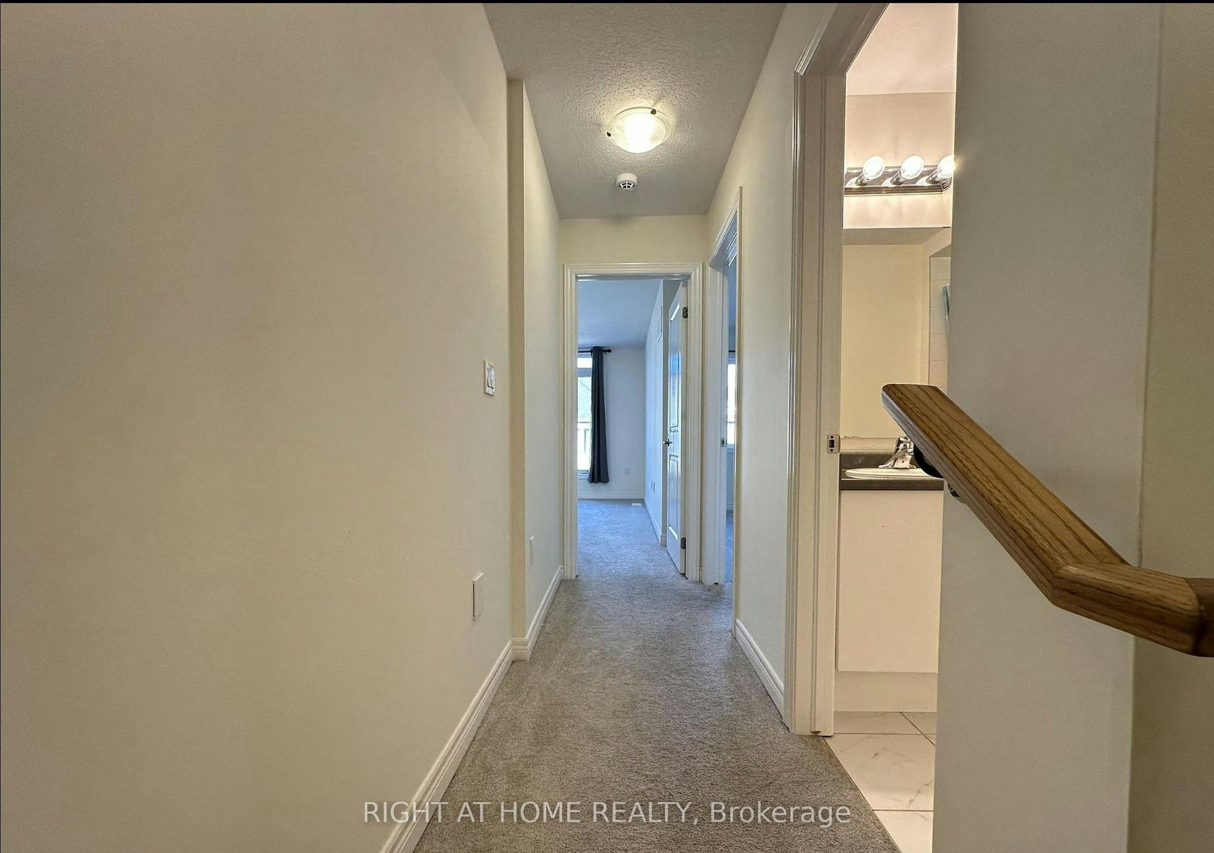 22-40 Zinfandel Drive, Hamilton, ON, L8E 0L1 - 17