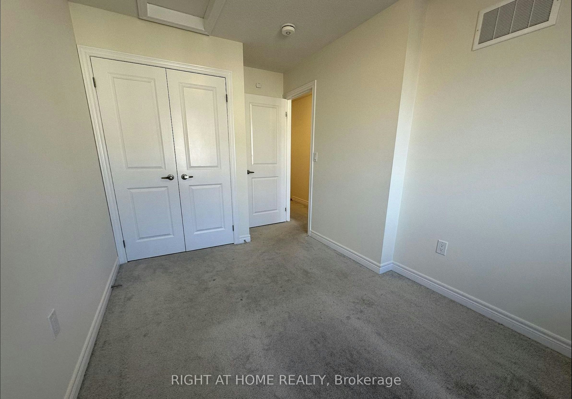 22-40 Zinfandel Drive, Hamilton, ON, L8E 0L1 - 23