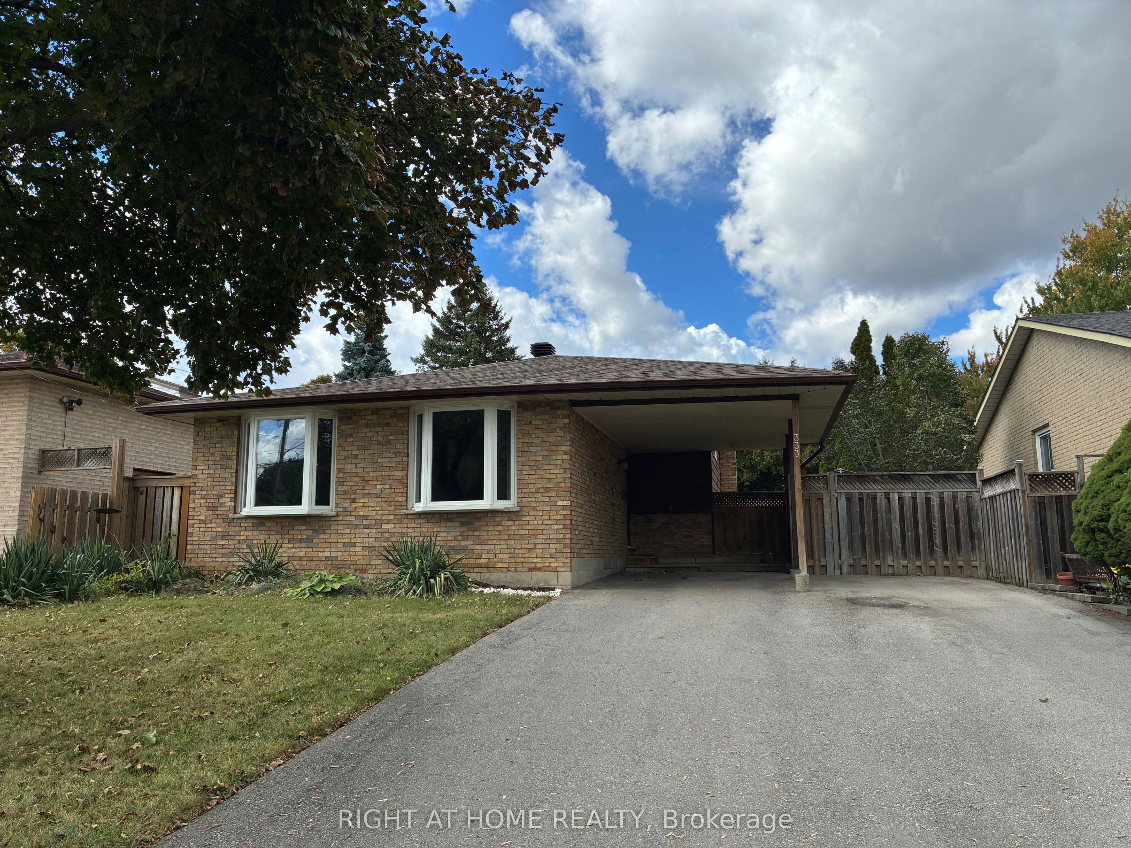 333 Rexford Drive, Hamilton, ON, L8W 1W2
