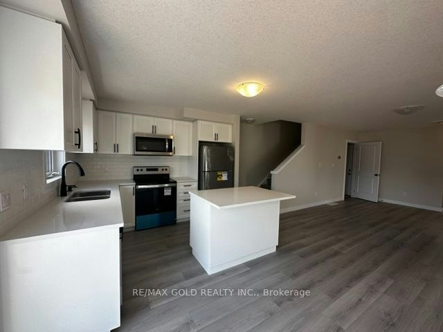 17 Wilkinson Avenue, Cambridge, ON, N1S 0C5
