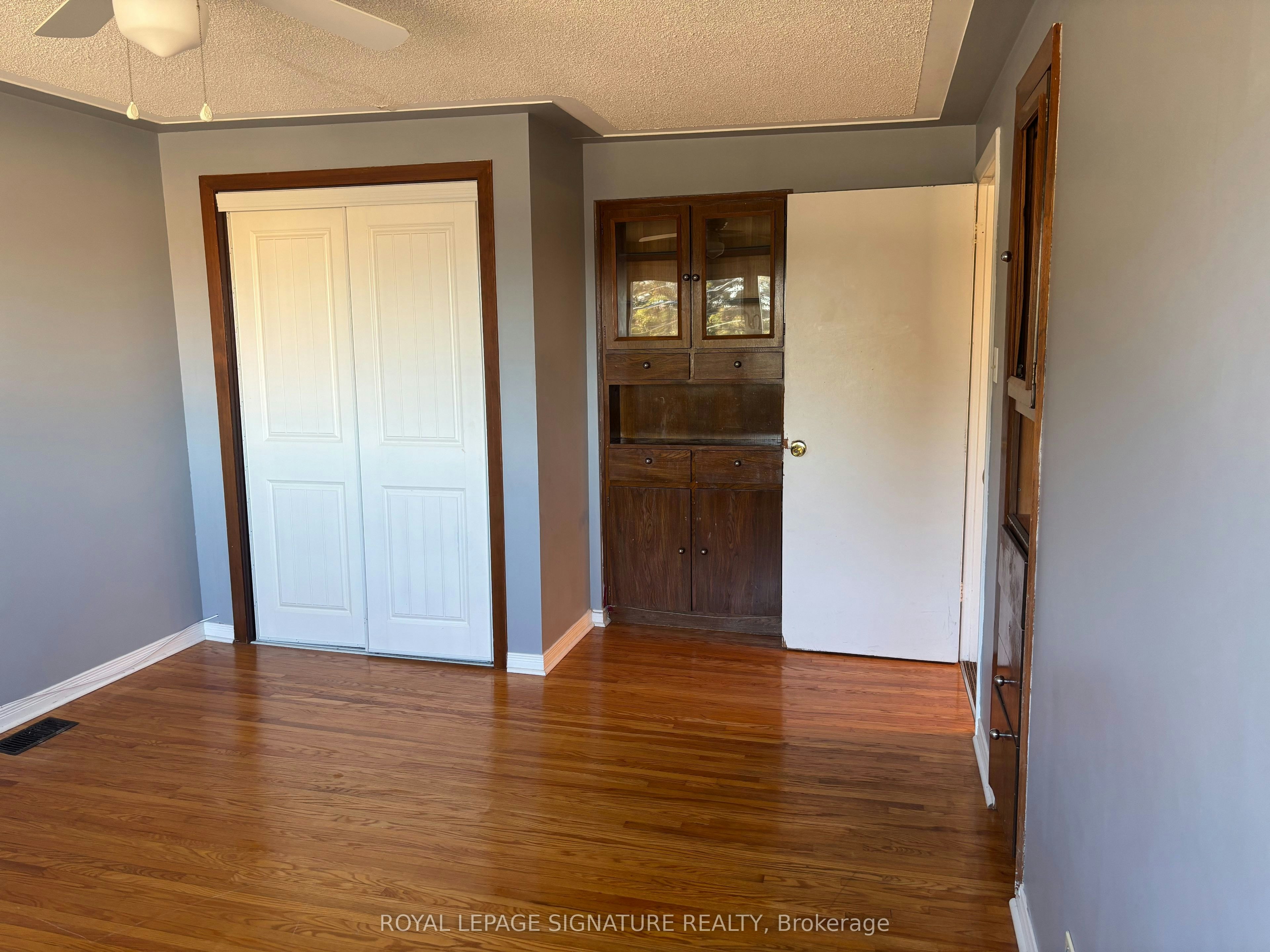 Upper-232 Barton Street, Hamilton, ON, L8E 9X9 - 6