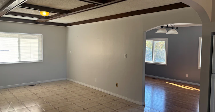Upper-232 Barton Street, Hamilton, ON, L8E 9X9 - 8