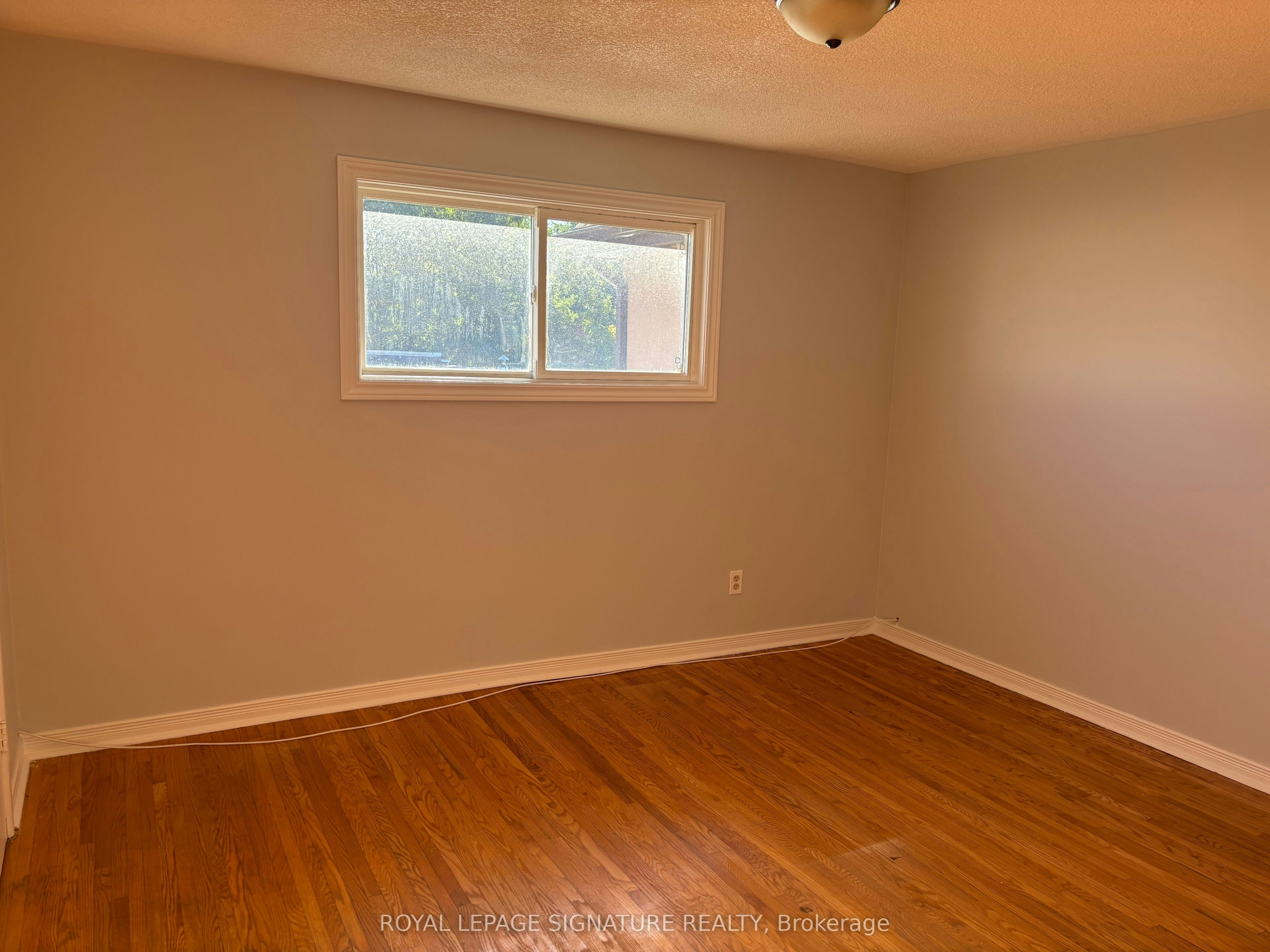 Upper-232 Barton Street, Hamilton, ON, L8E 9X9 - 15