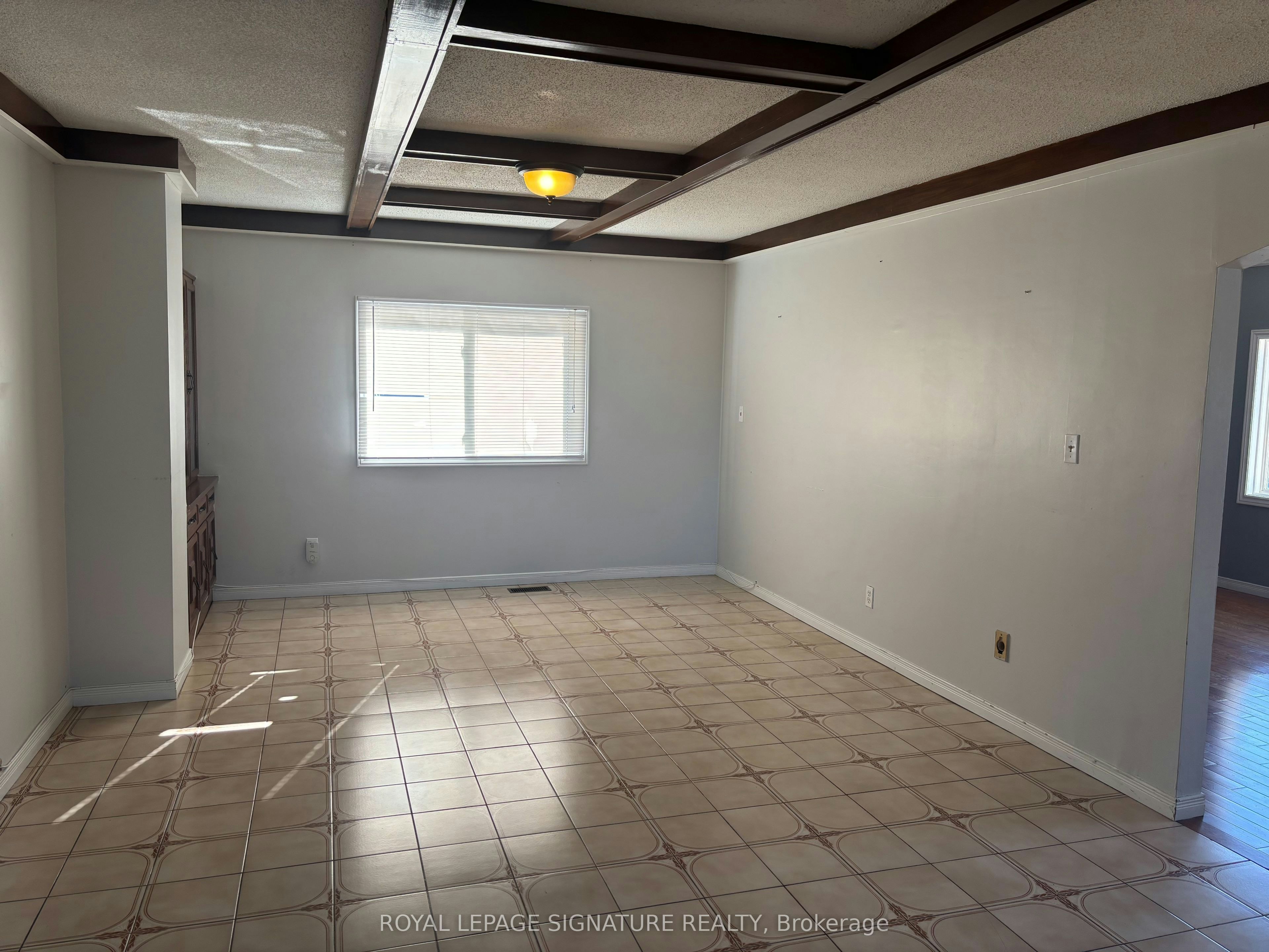 Upper-232 Barton Street, Hamilton, ON, L8E 9X9 - 12