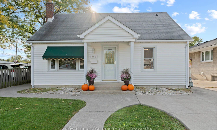 461 Lauzon Road
