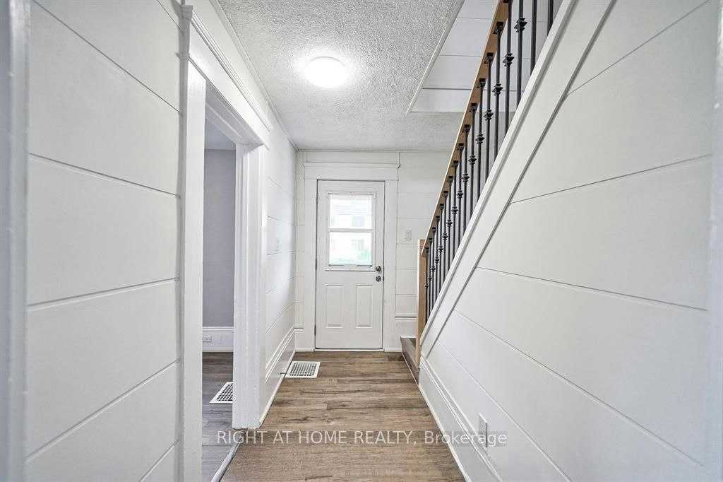 15 Asher Street, Welland, ON, L3B 4H9