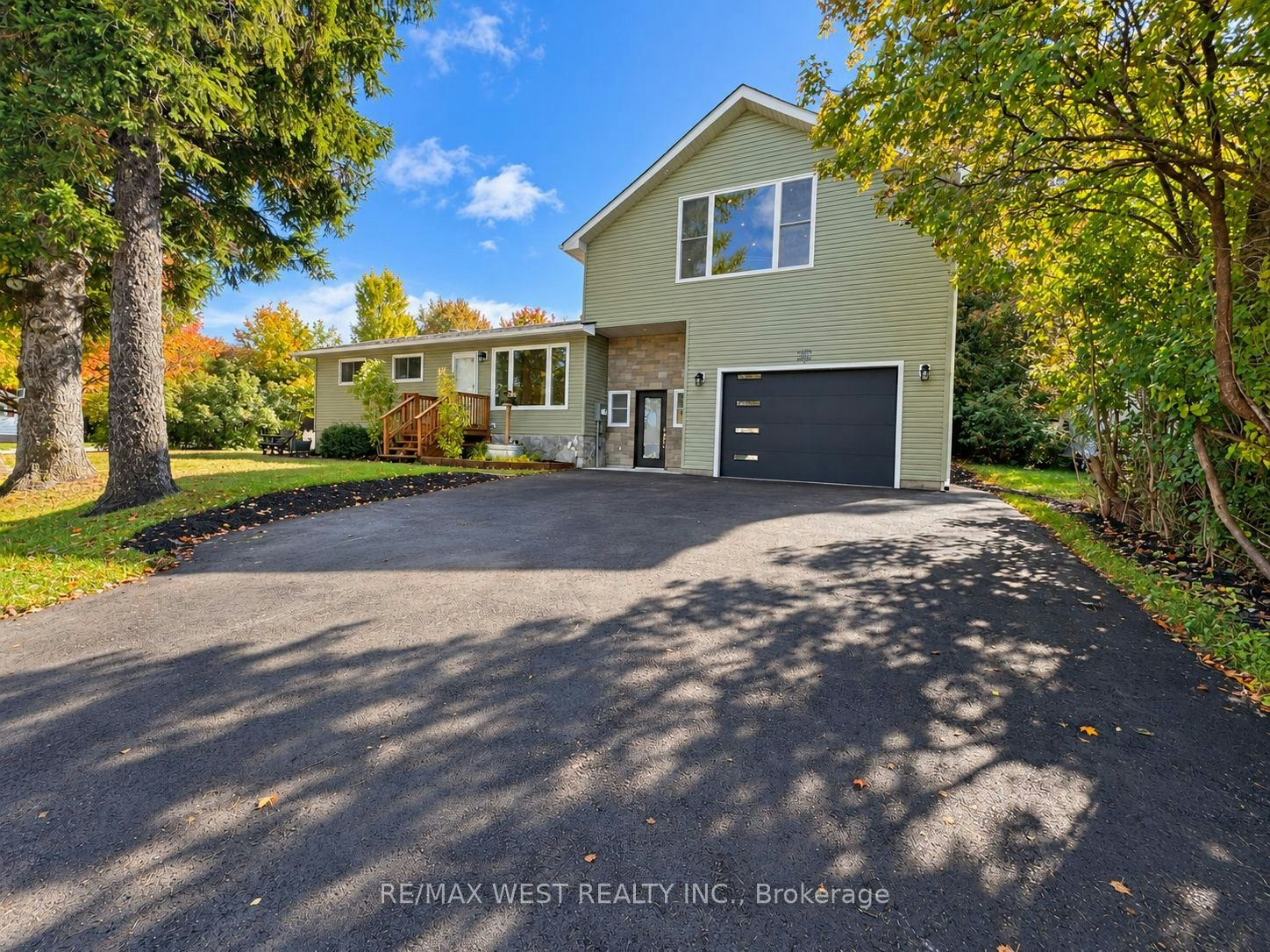 101 Lorne Street, Grey Highlands, ON, N0C 1H0