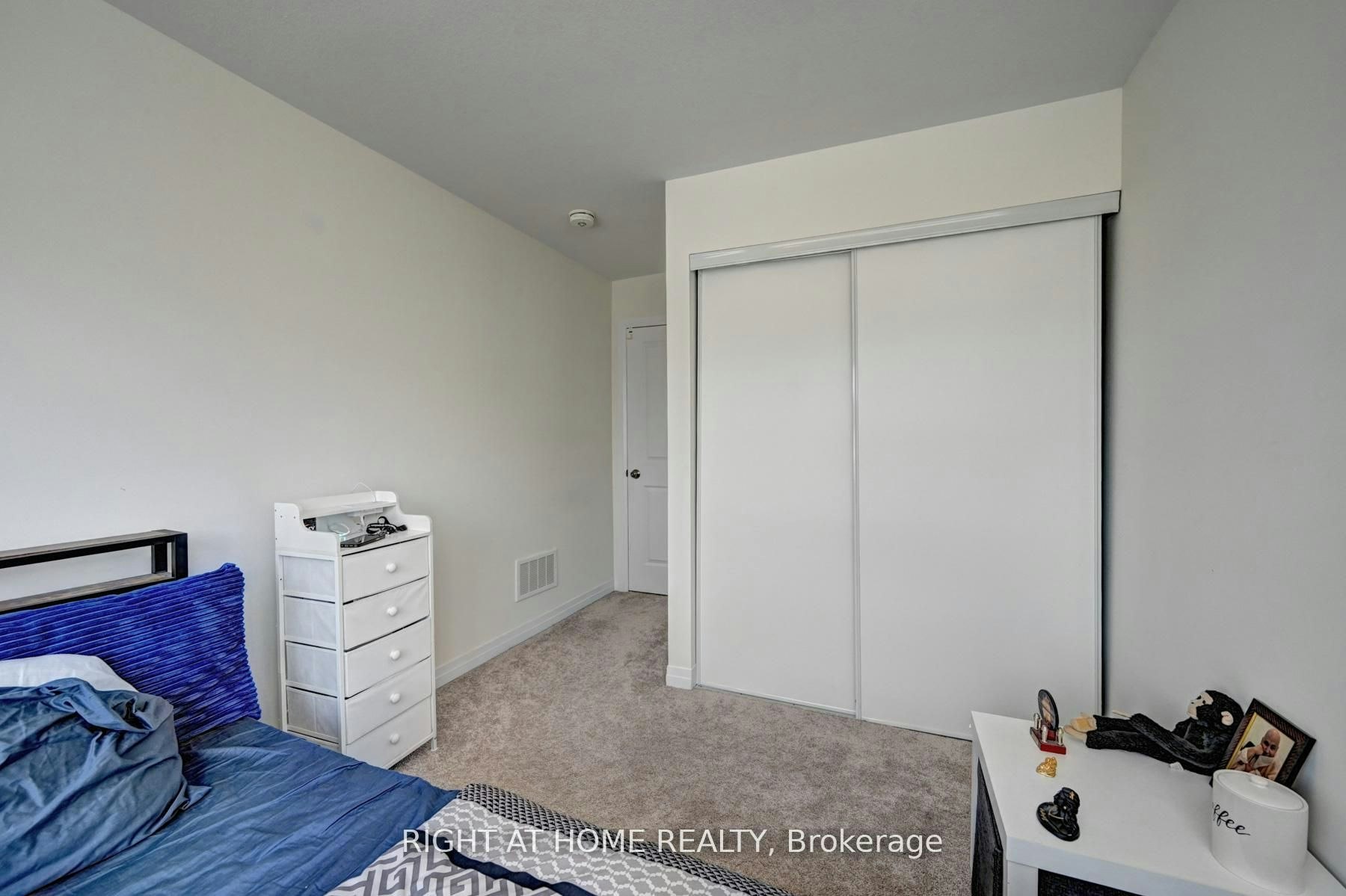 20-15 Blacklock Street, Cambridge, ON, N1S 0E6 - 32