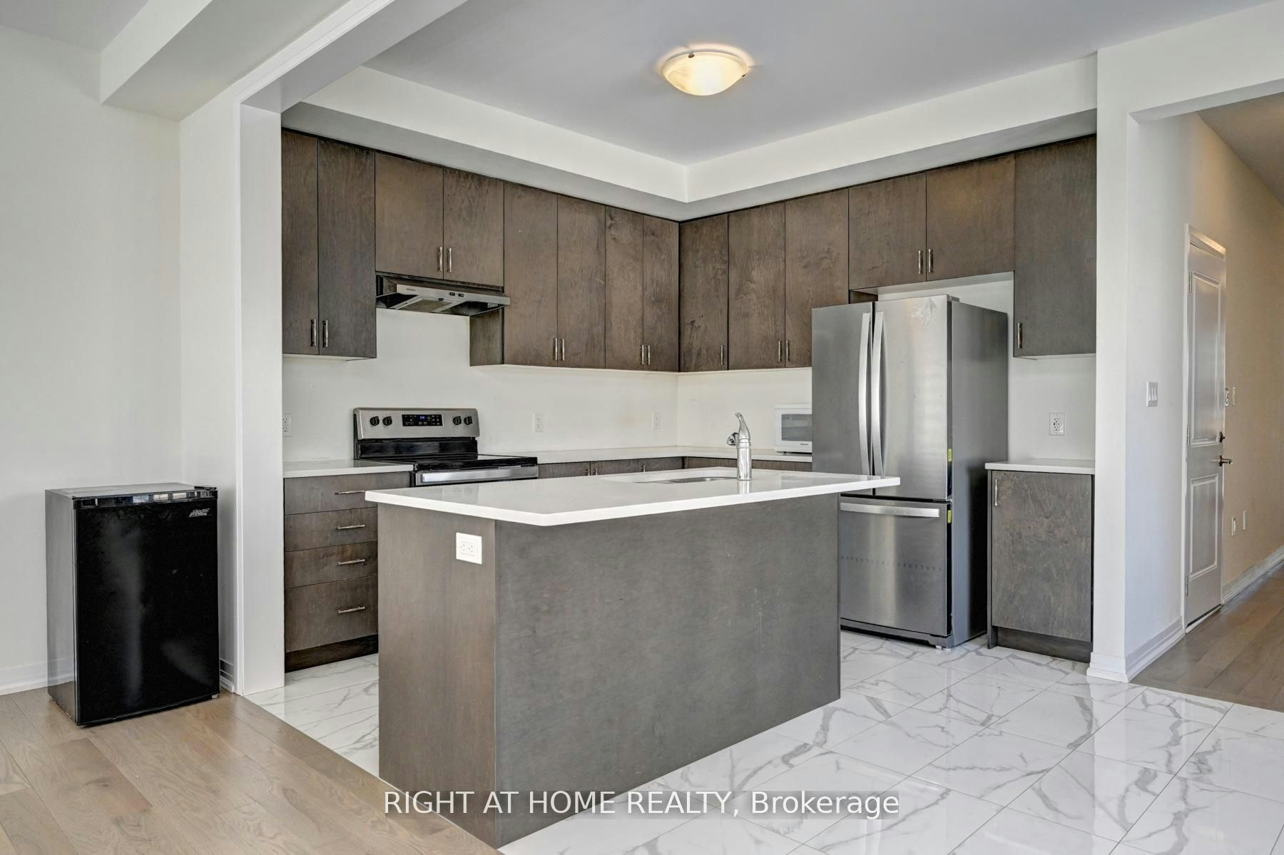 20-15 Blacklock Street, Cambridge, ON, N1S 0E6 - 14
