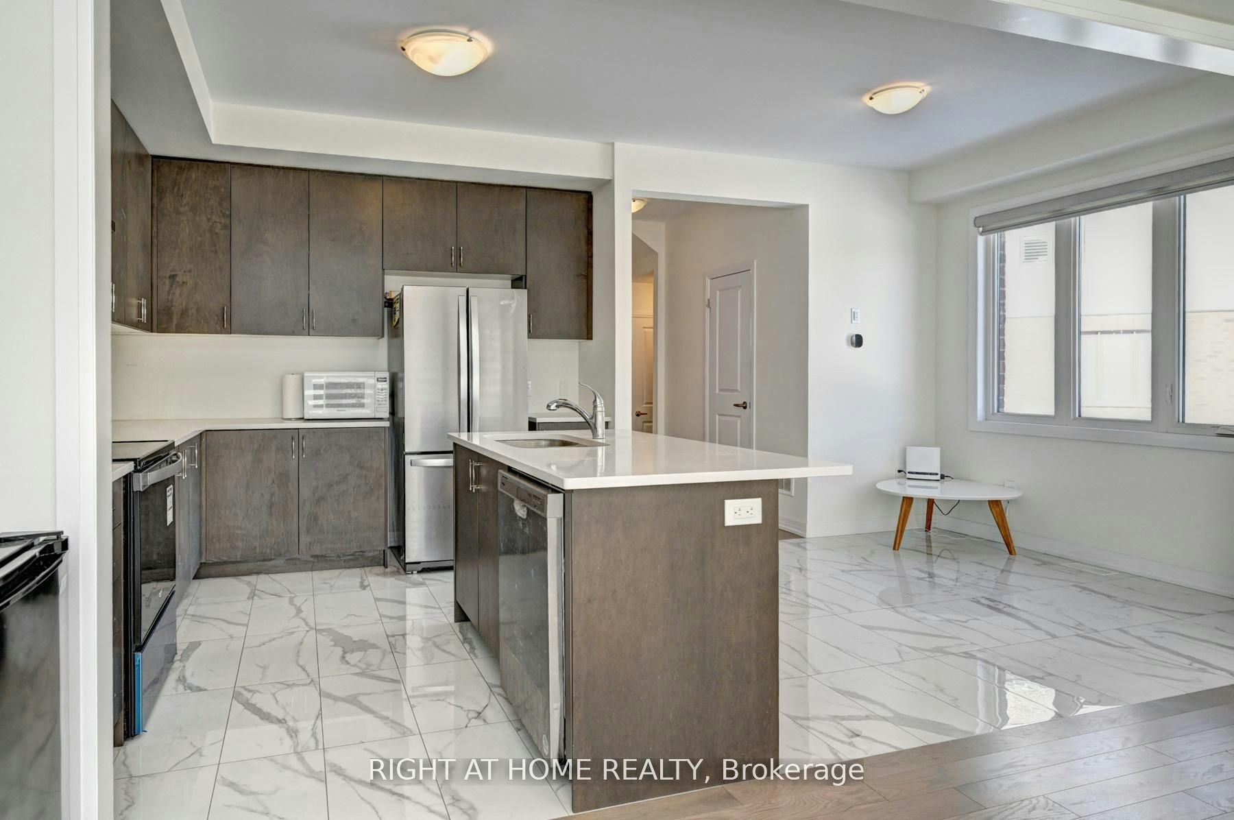20-15 Blacklock Street, Cambridge, ON, N1S 0E6 - 12