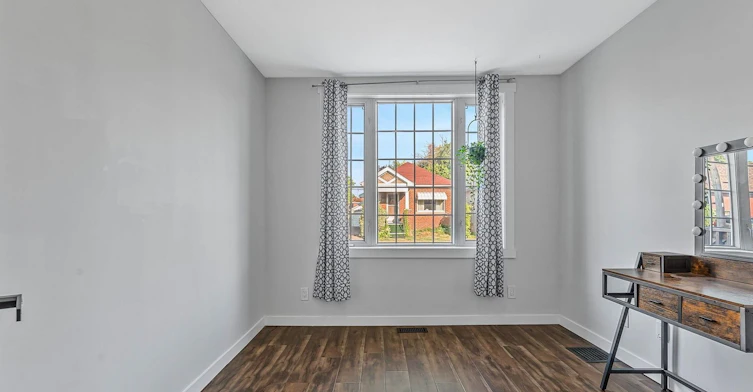 110 Cameron Avenue N, Hamilton, ON, L8H 4Z2 - 17