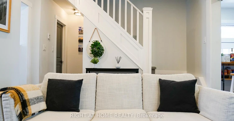 110 Cameron Avenue N, Hamilton, ON, L8H 4Z2 - 12