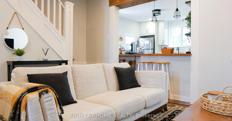 110 Cameron Avenue N, Hamilton, ON, L8H 4Z2 - 11