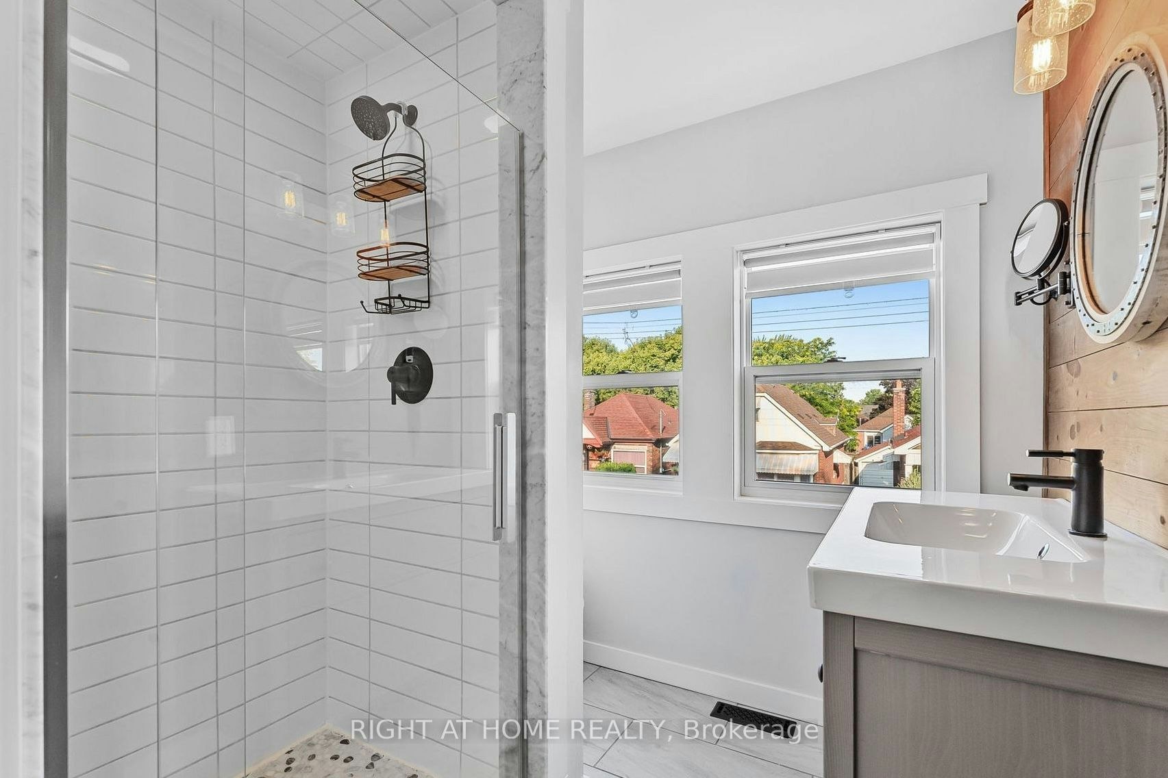 110 Cameron Avenue N, Hamilton, ON, L8H 4Z2 - 25