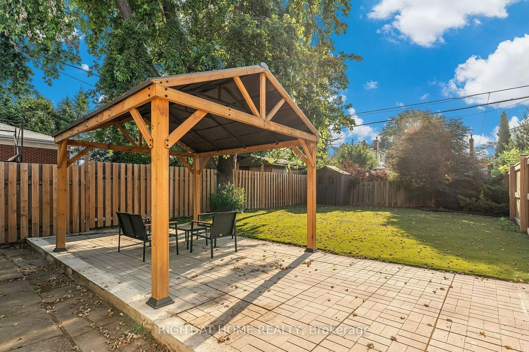 110 Cameron Avenue N, Hamilton, ON, L8H 4Z2 - 28
