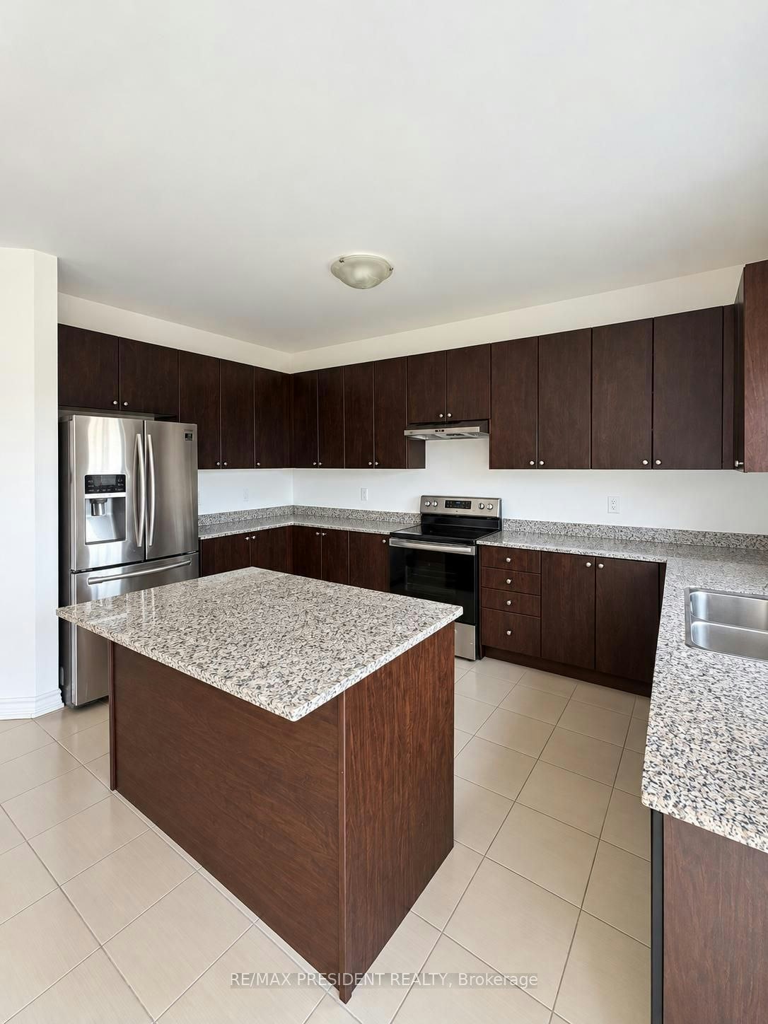383 Russell Street, Southgate Township, ON, N0C 1B0 - 2