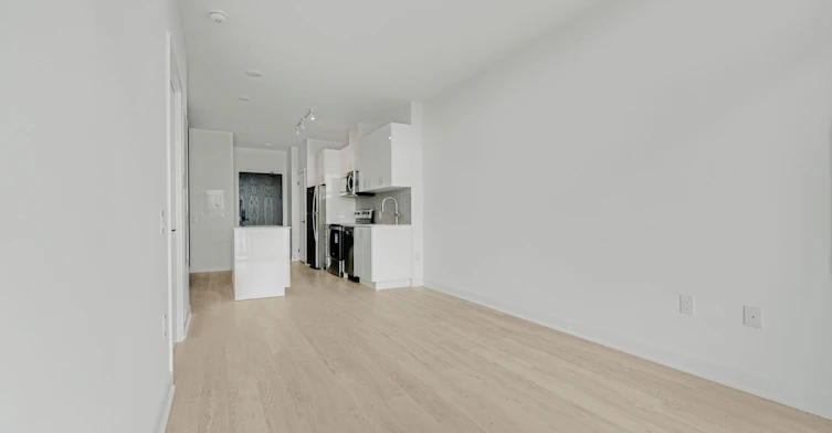 803-2782 Barton Street E, Hamilton, ON, L8E 0L3 - 18