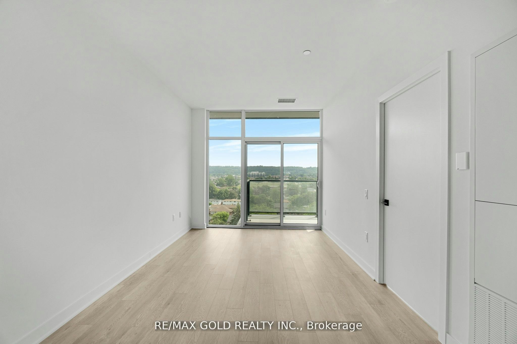 803-2782 Barton Street E, Hamilton, ON, L8E 0L3 - 16