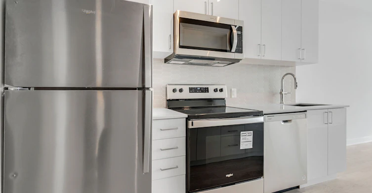 803-2782 Barton Street E, Hamilton, ON, L8E 0L3 - 21