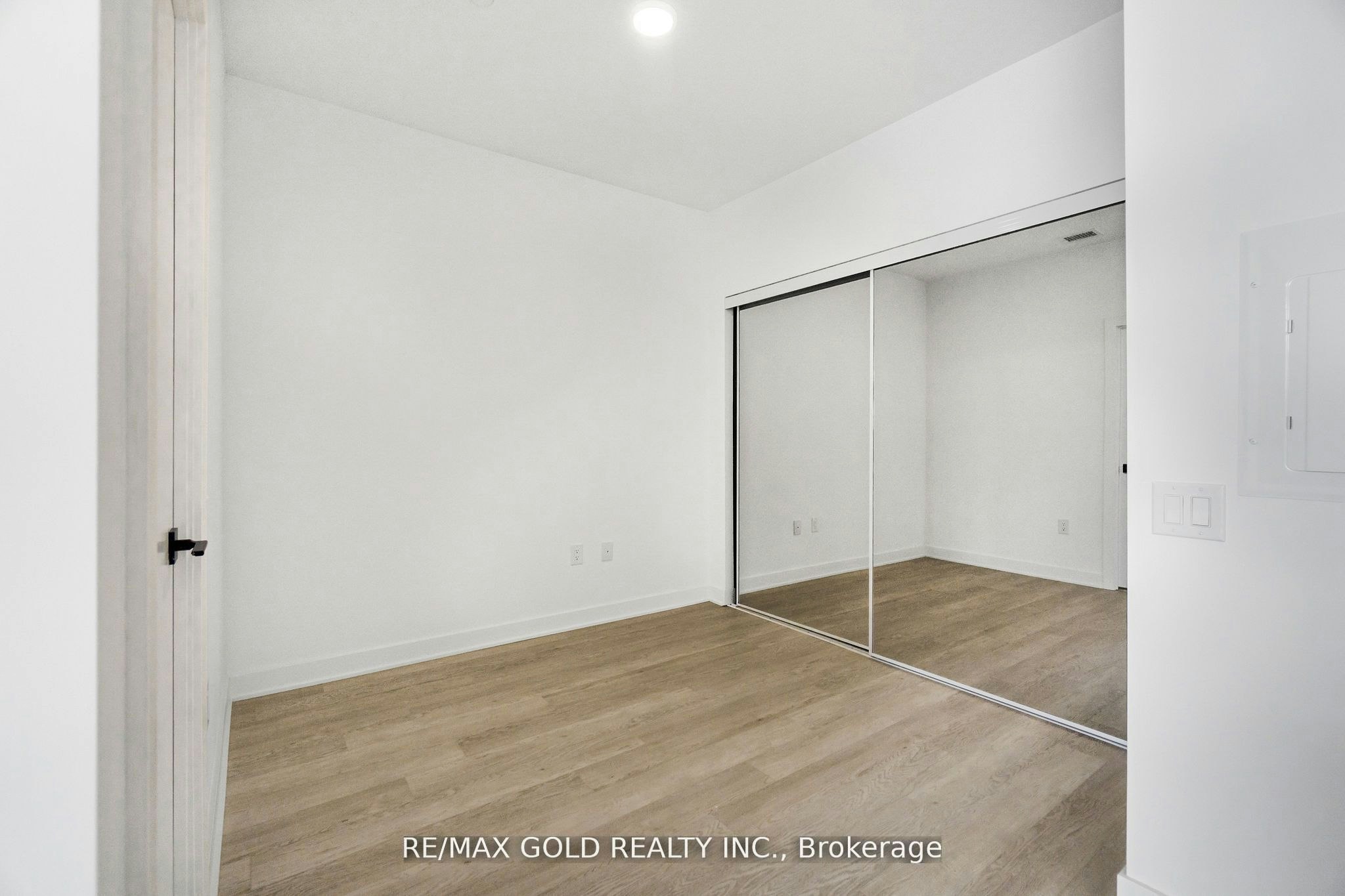 803-2782 Barton Street E, Hamilton, ON, L8E 0L3 - 22
