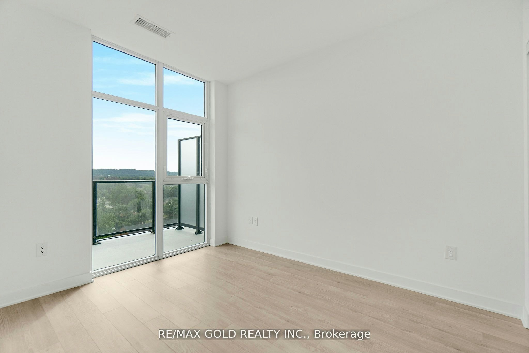 803-2782 Barton Street E, Hamilton, ON, L8E 0L3 - 28