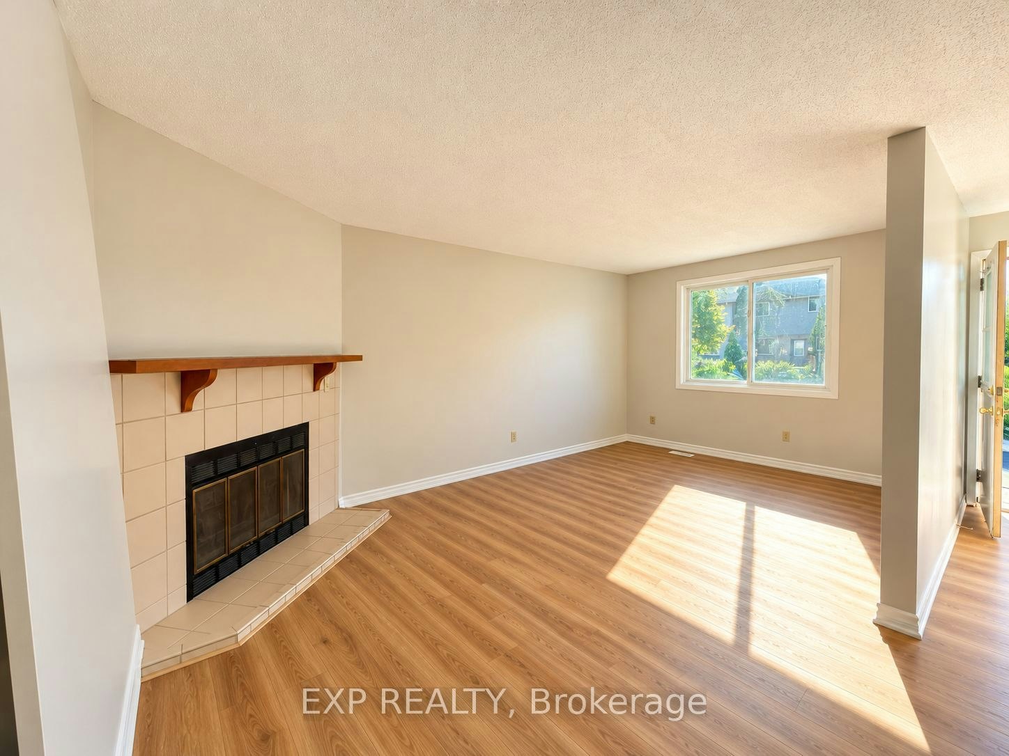 22-490 Third Street, London, ON, N5V 4A2 - 2