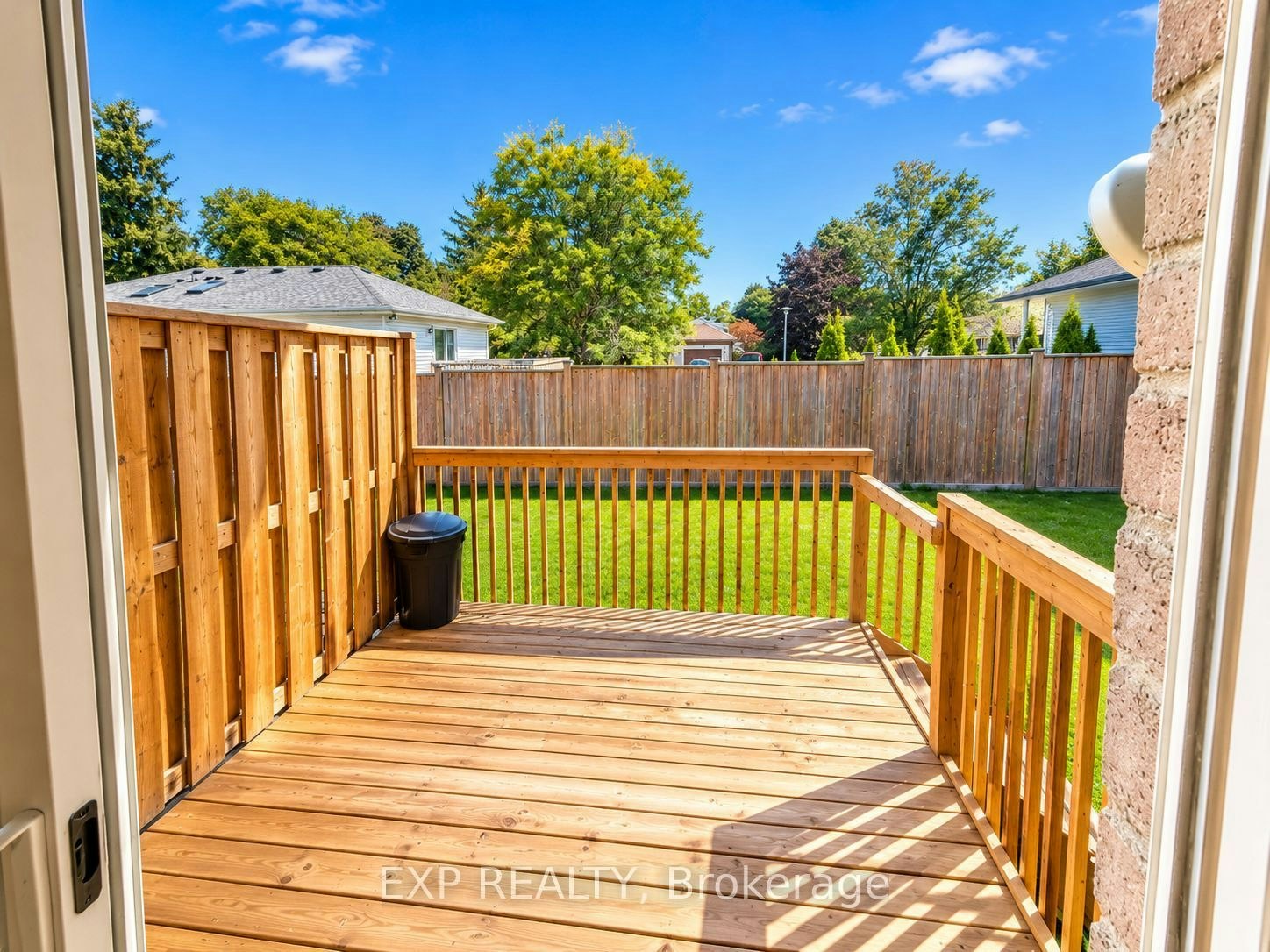 22-490 Third Street, London, ON, N5V 4A2 - 4