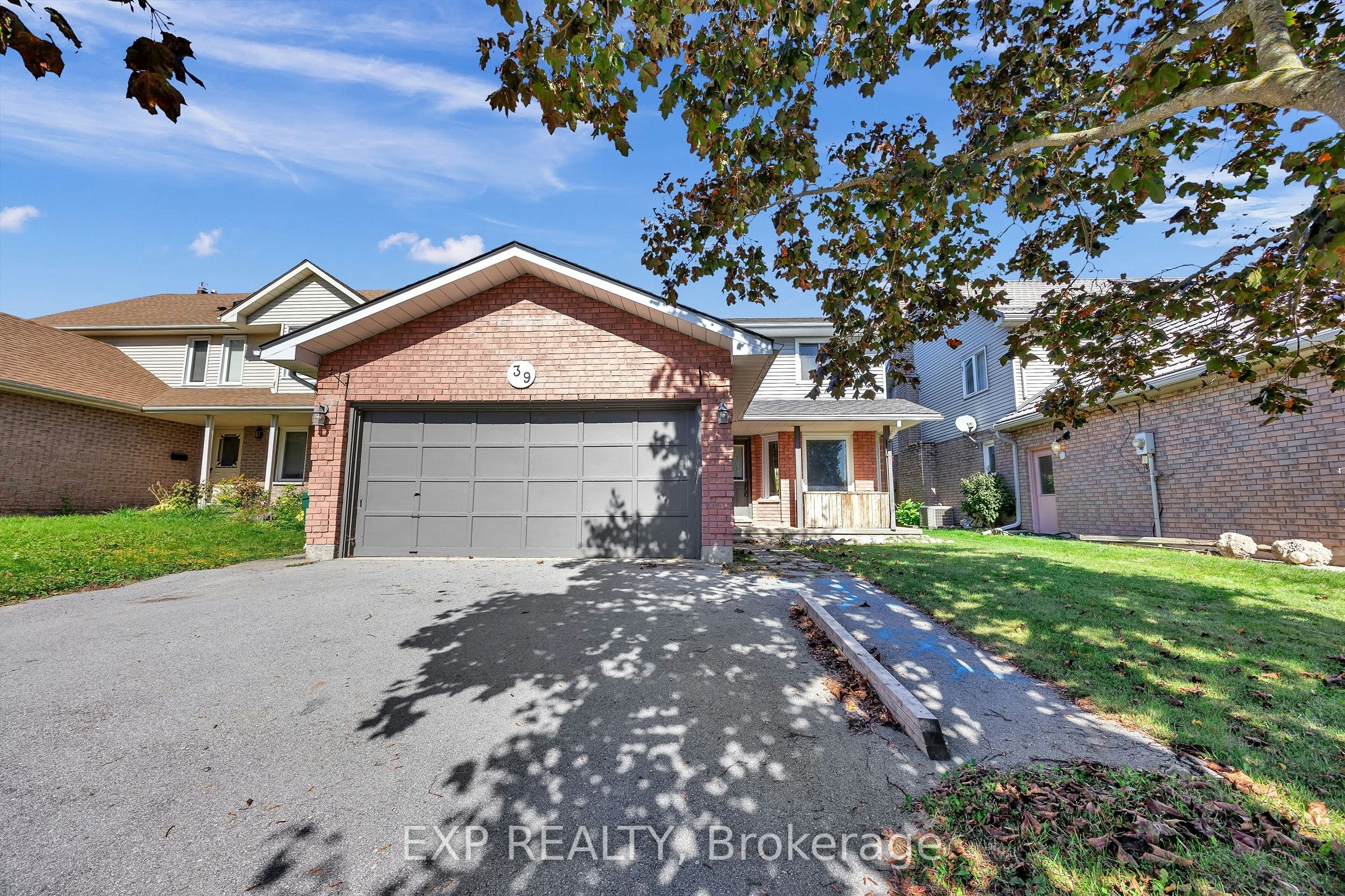 39 Linda Drive, Cambridge, ON, N3C 3W3