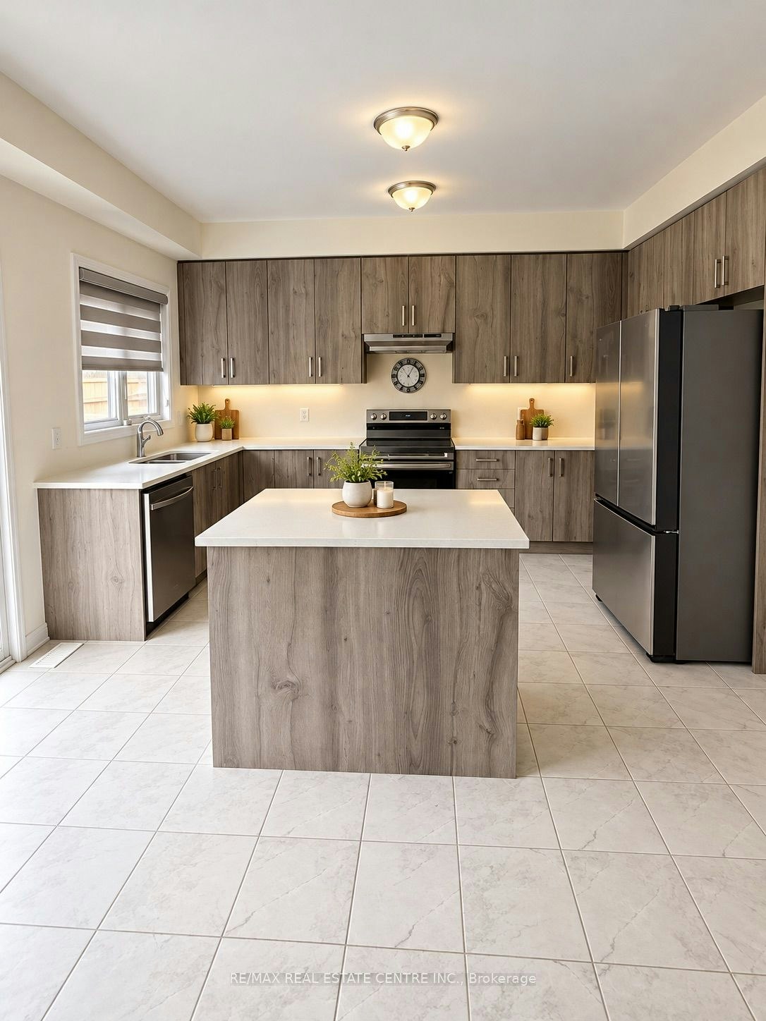 117 Raftis Street, Wellington North, ON, N0G 1A0 - 2