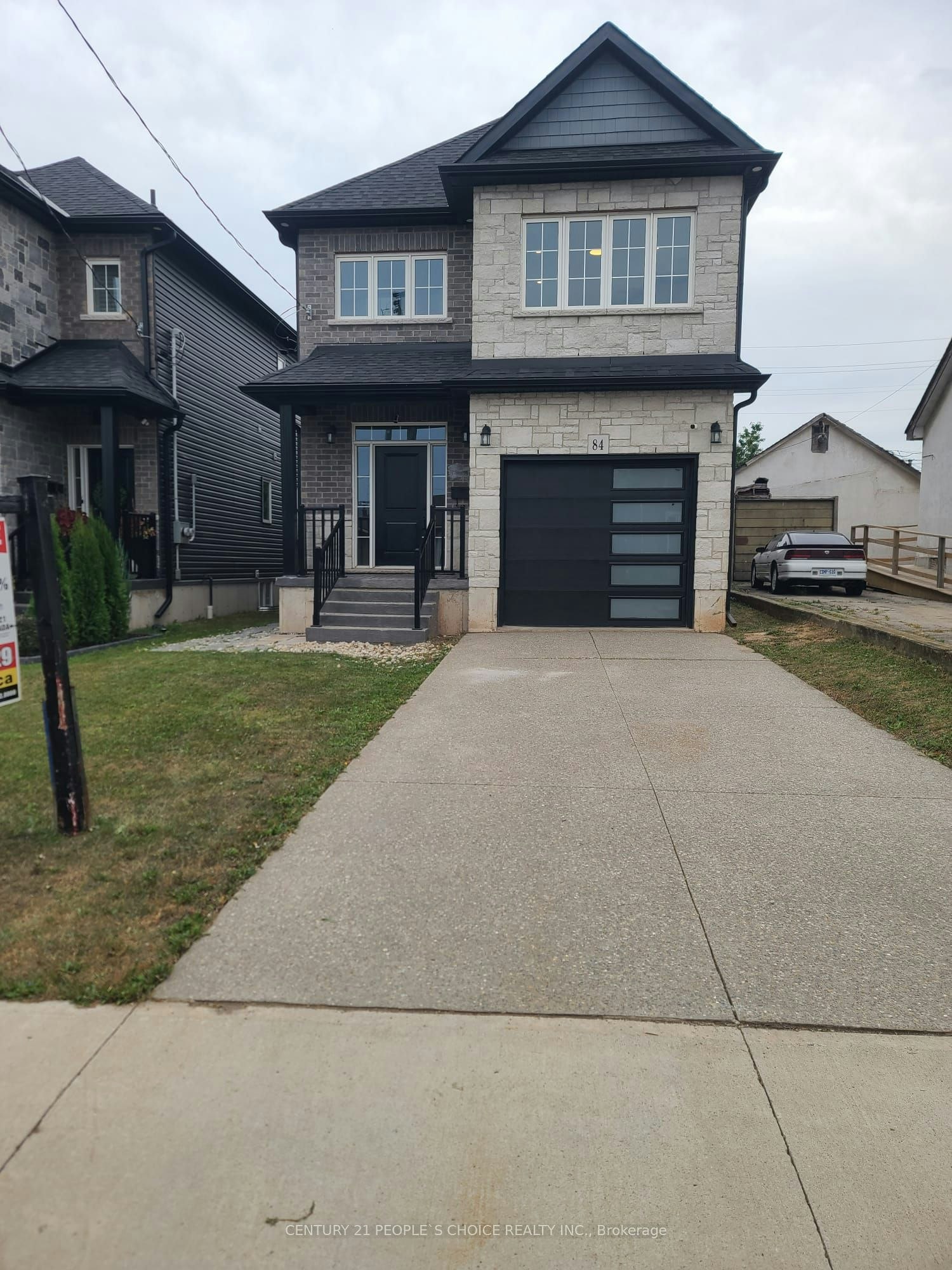 (Upper)-84 Beland Avenue, Hamilton, ON, L8H 6C1