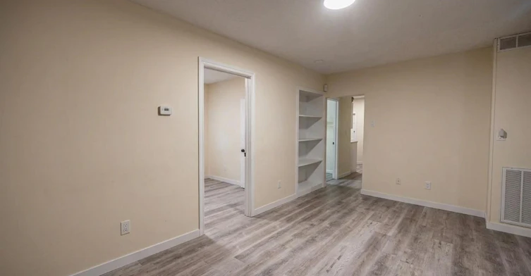 (Main Floor)-307 Grey Street, London, ON, N6B 1G7 - 4