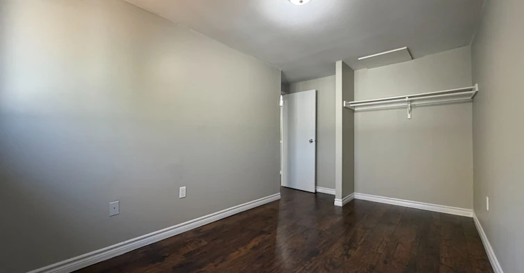 60-120 Quigley Road, Hamilton, ON, L8K 6L4 - 17