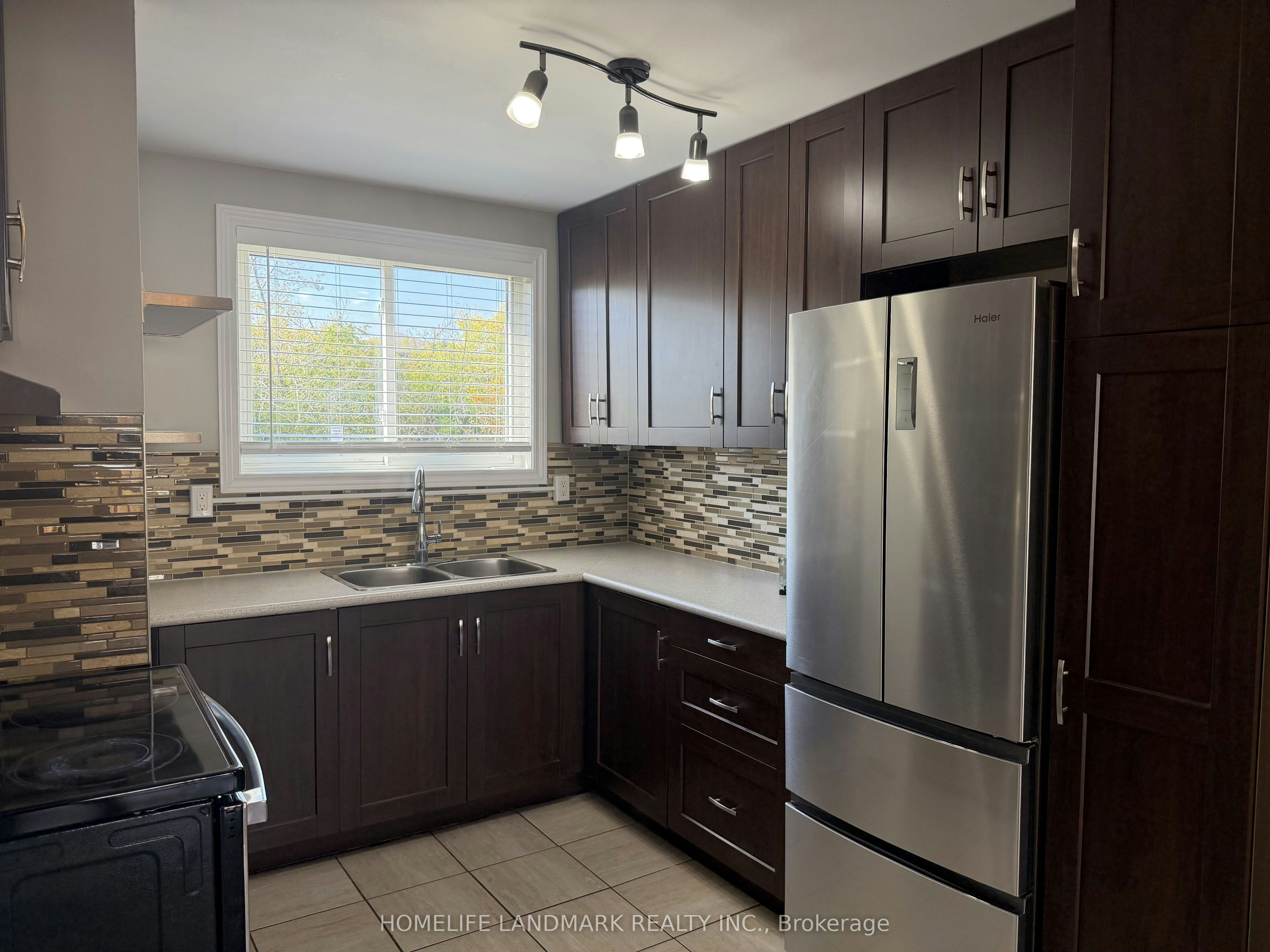 60-120 Quigley Road, Hamilton, ON, L8K 6L4 - 8