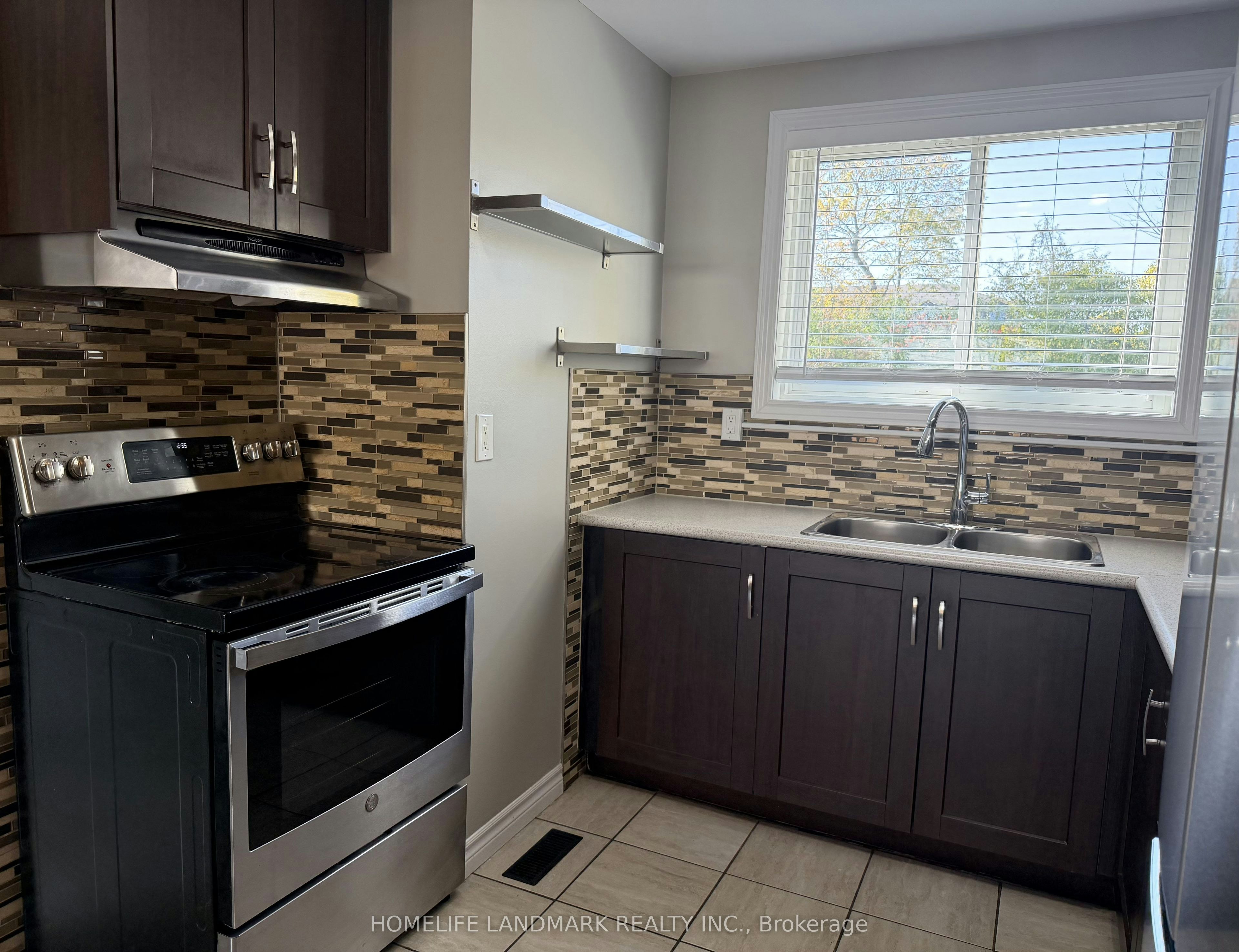 60-120 Quigley Road, Hamilton, ON, L8K 6L4 - 9