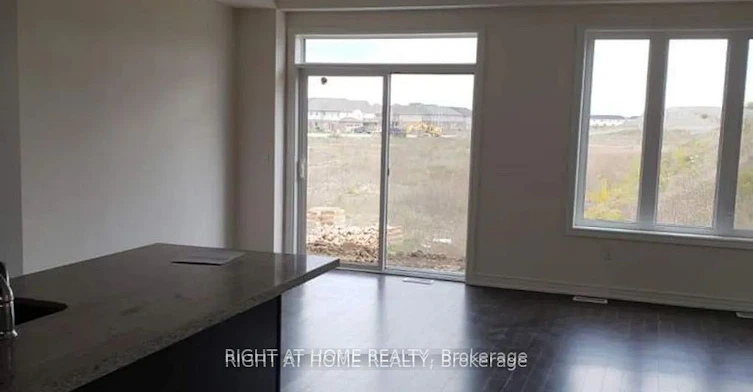 27 Bayonne Drive, Hamilton, ON, L8J 2T7 - 5