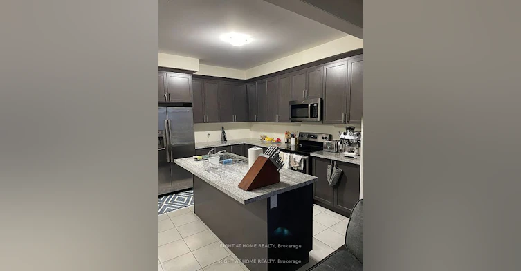 27 Bayonne Drive, Hamilton, ON, L8J 2T7 - 4
