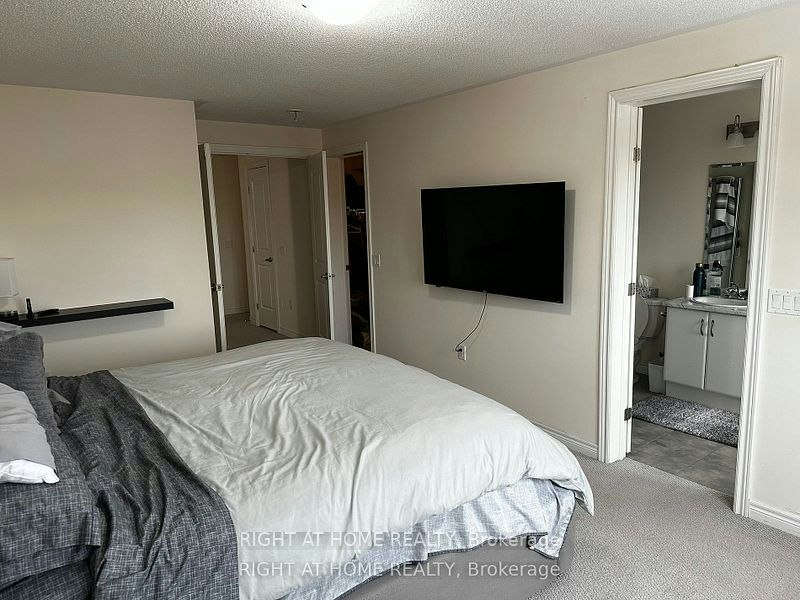 27 Bayonne Drive, Hamilton, ON, L8J 2T7 - 7