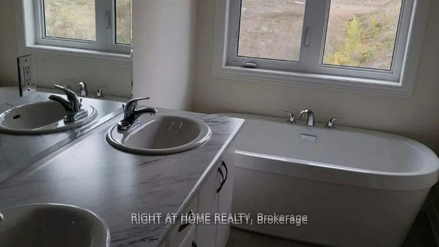 27 Bayonne Drive, Hamilton, ON, L8J 2T7 - 14