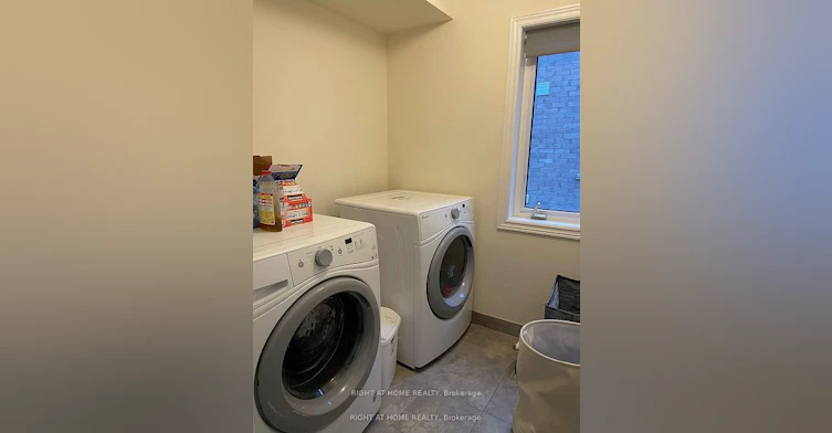 27 Bayonne Drive, Hamilton, ON, L8J 2T7 - 27