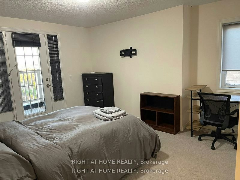 27 Bayonne Drive, Hamilton, ON, L8J 2T7 - 23