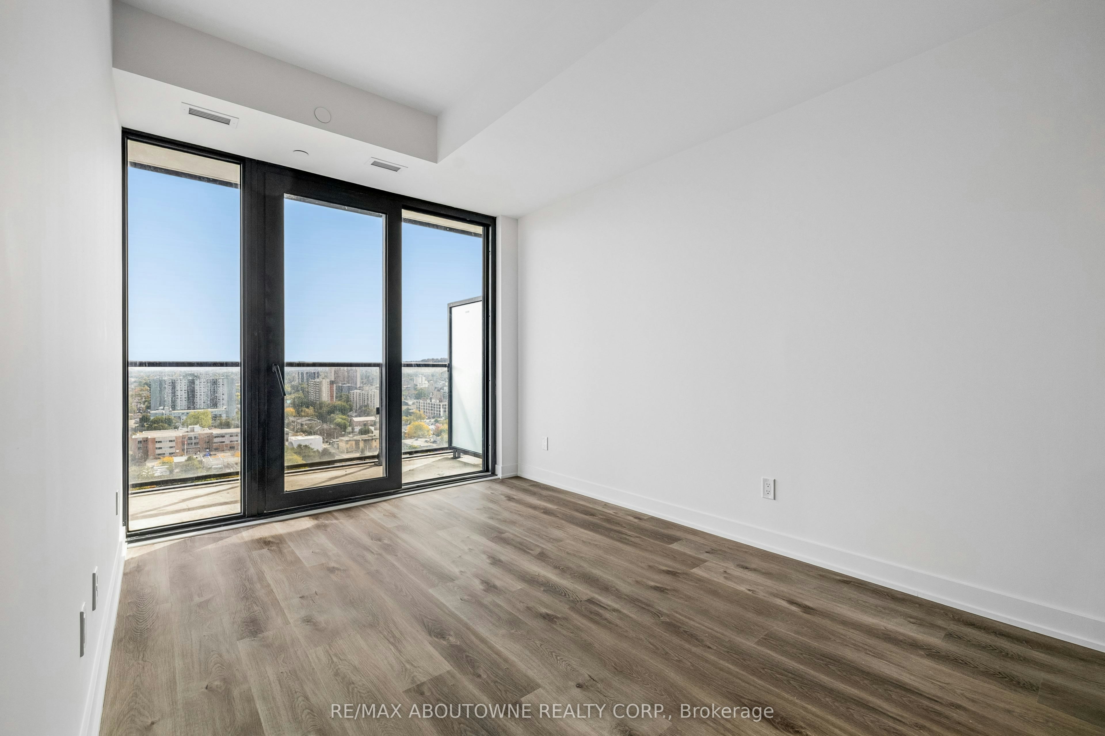 1802-91 John Street N, Hamilton, ON, L8R 1H7 - 9