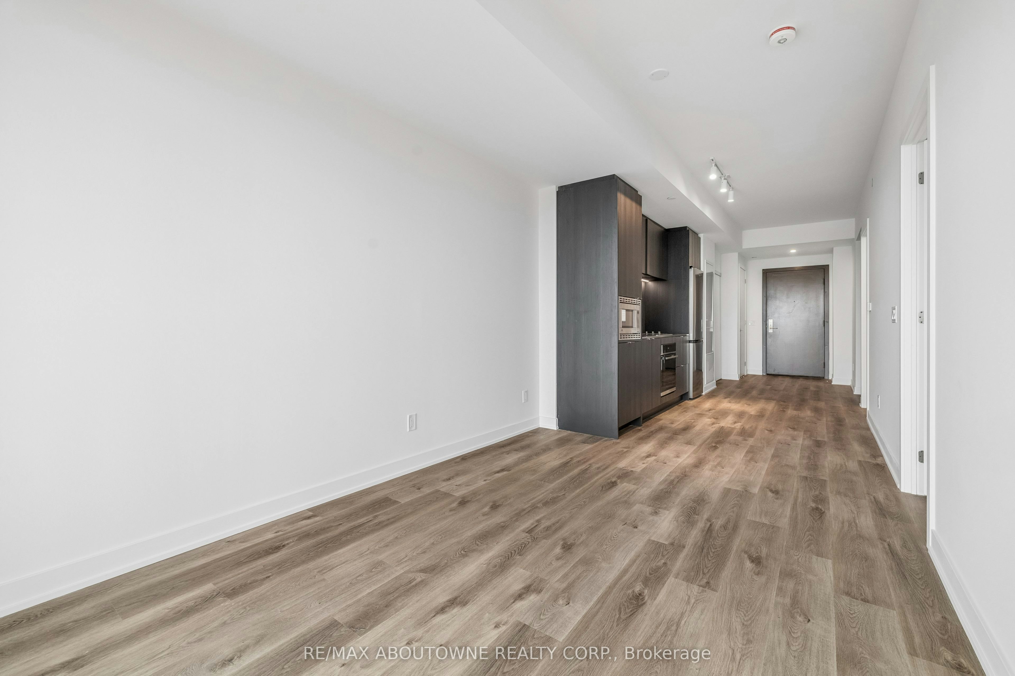 1802-91 John Street N, Hamilton, ON, L8R 1H7 - 19