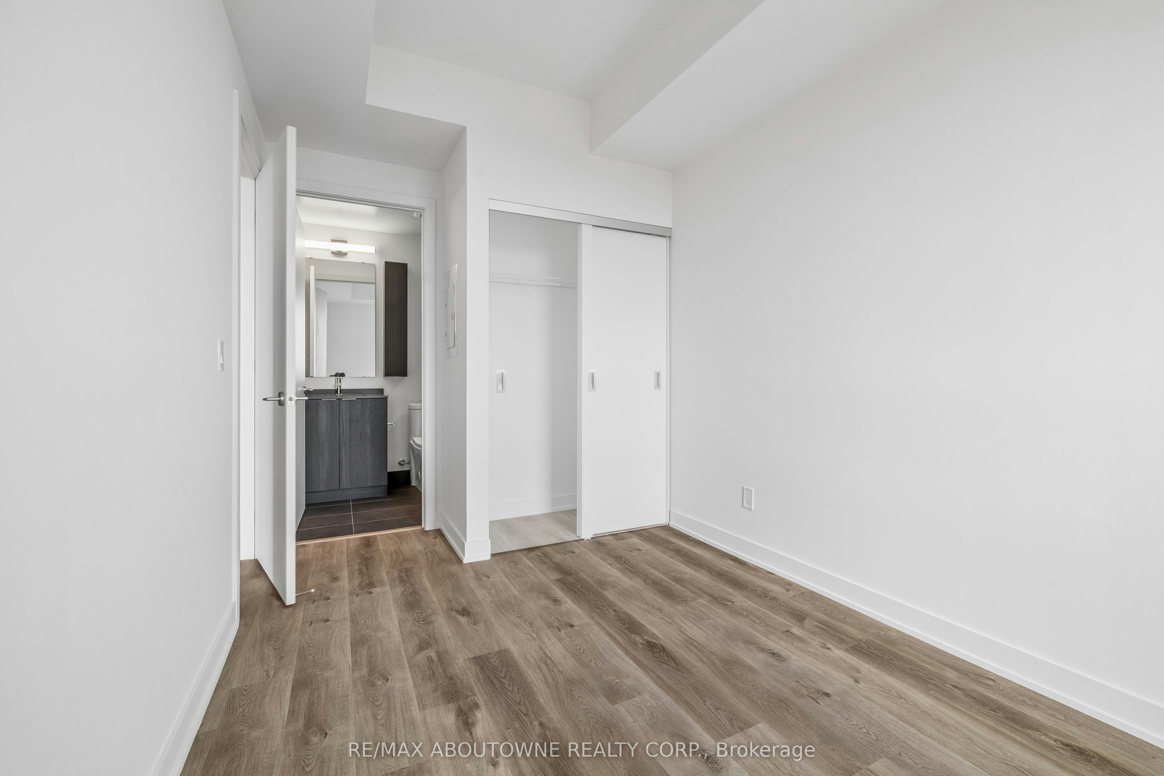 1802-91 John Street N, Hamilton, ON, L8R 1H7 - 22
