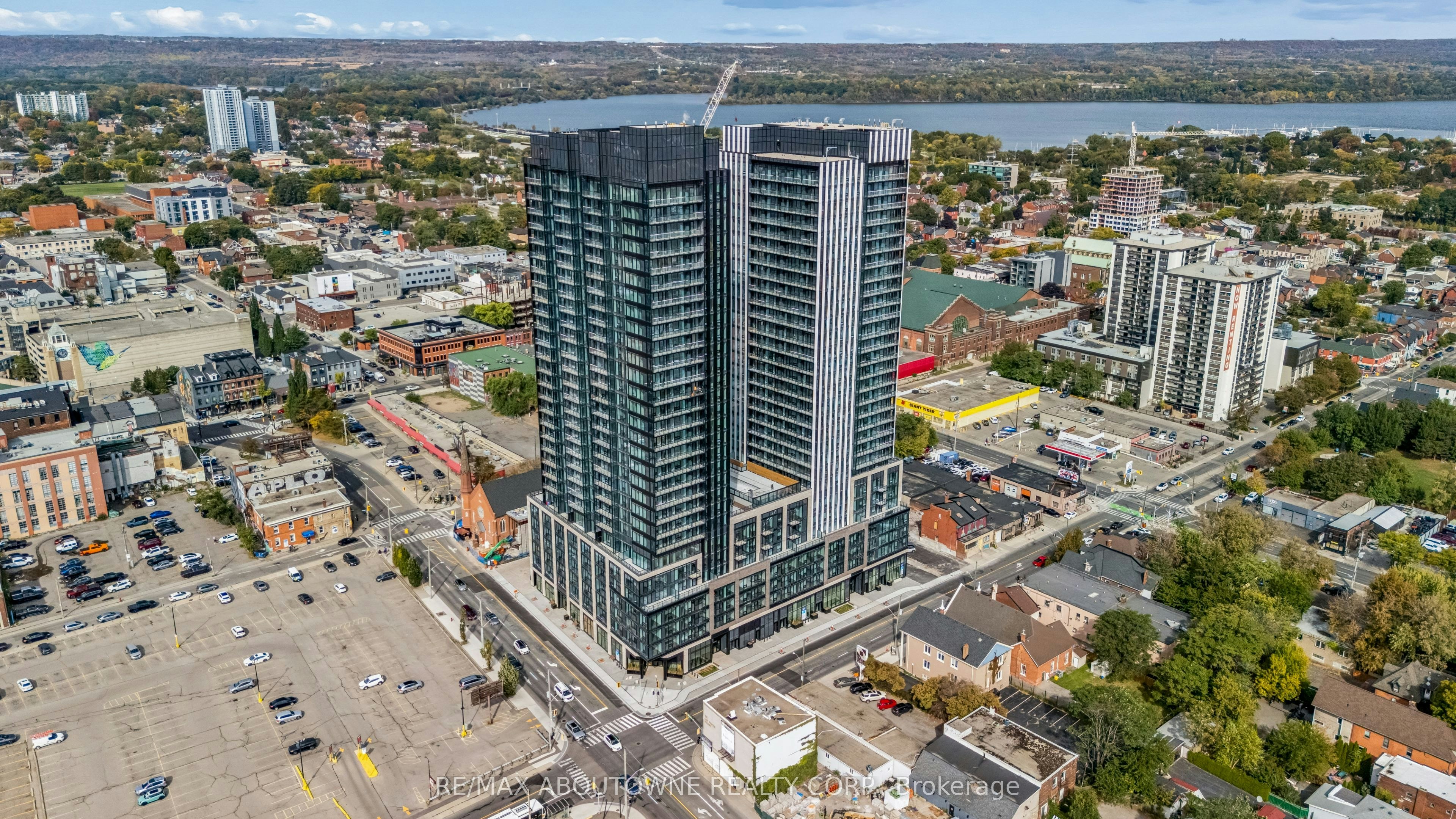 1802-91 John Street N, Hamilton, ON, L8R 1H7 - 33