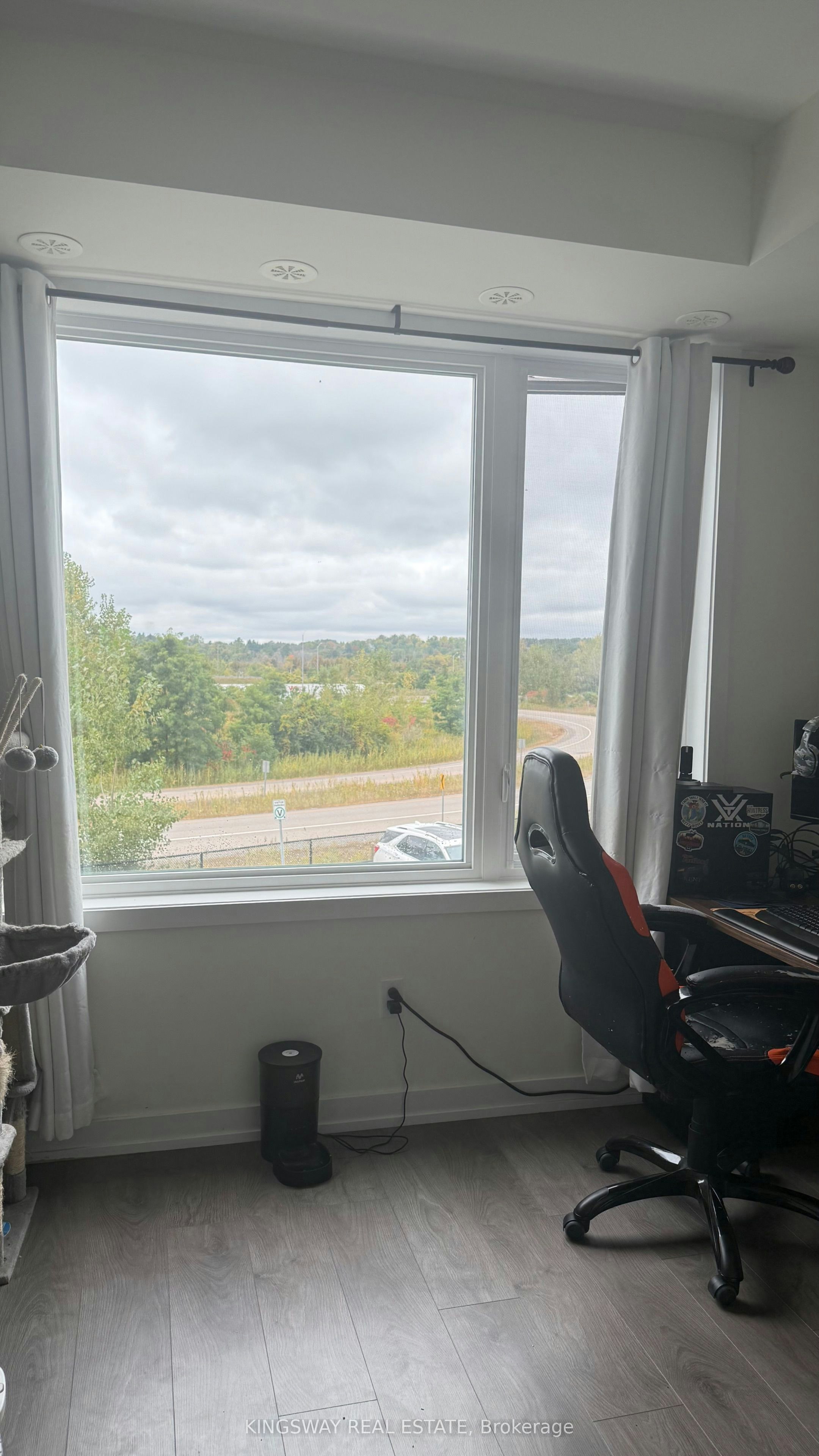1302-160 Densmore Road, Cobourg, ON, K9A 4J9 - 6