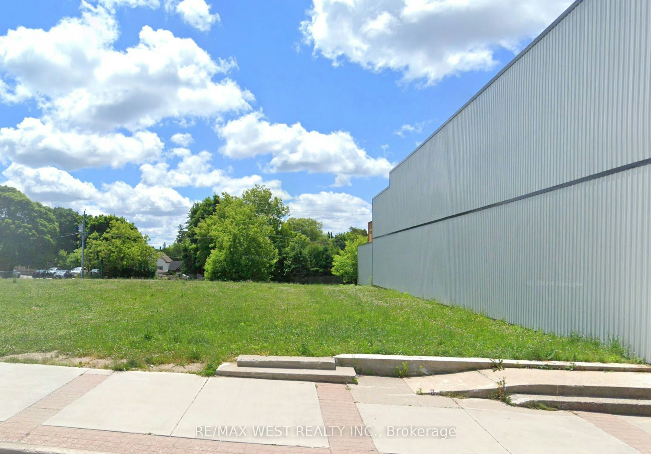 311 10th Street, Hanover, ON, N4N 1P1