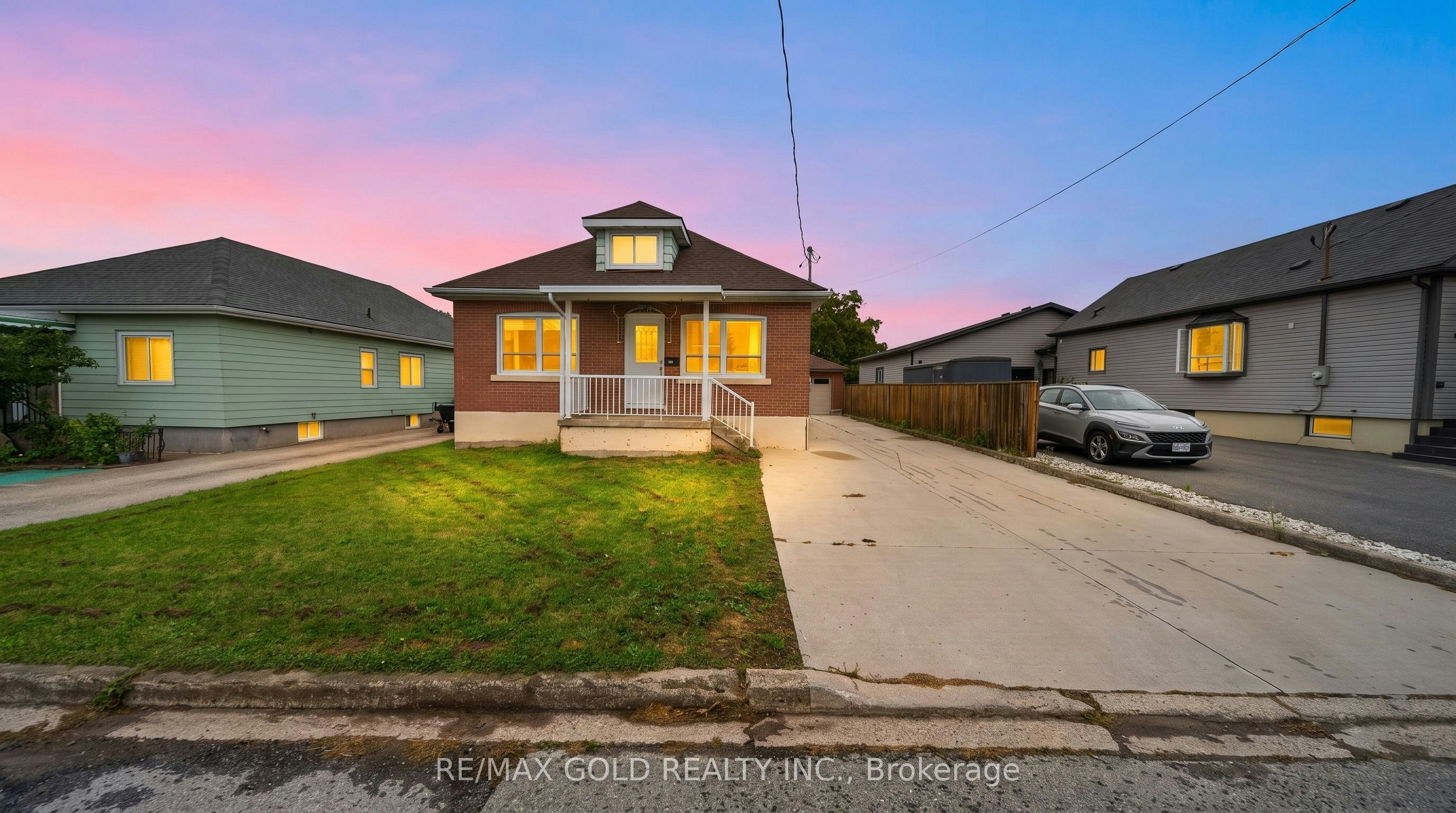 16 Garden Street, Thorold, ON, L2V 3J1