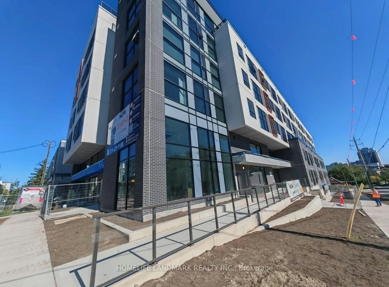 303-88 Hickory Street W, Waterloo, ON, N2L 3T6